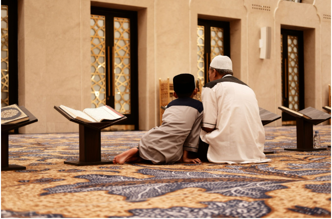 Online Quran Learning vs Traditional Mosque Classes